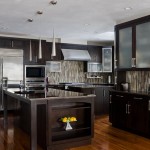 traditional-kitchen-cabinets 15