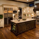 traditional-kitchen-cabinets 19