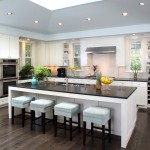 tu bep go cong nghiep 21